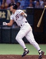 Fighters Tanaka hits grand slam against Buffaloes
